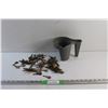 Image 1 : Assorted Keys and Handy Paint Cup