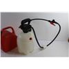 Image 2 : Gilmour Gardening Sprayer and 5L Jerry Can