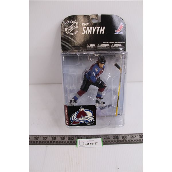 McFarlane Figure NIB - Colorado Avalanche - Ryan Smyth