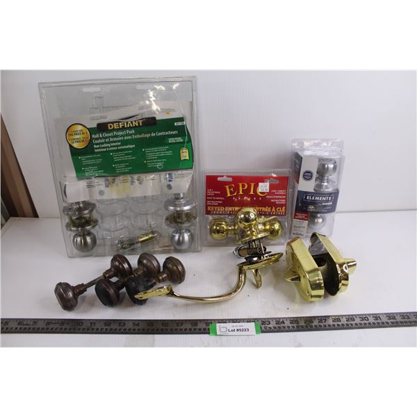 (8) Door Knob Sets (Defiant, Epic NIB, Weiser Elements NIB, Schlage Programmable Deadbolt, Vintage)
