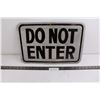 Image 1 : Metal Sign "Do Not Enter" 18" x 12"