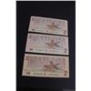 Image 2 : (3) Canadian $2 Bills