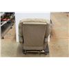 Image 4 : *Reclining Chair 37'' x 34'' x 24''
