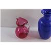Image 5 : Indigo Murano Style Glass Vase and Pink Glass Water Pitcher