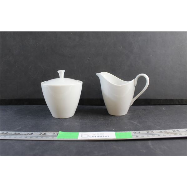 Mikasa Fine China Ceramic Cream & Sugar Set