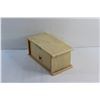 Image 3 : Wooden Jewelry Box and Earrings