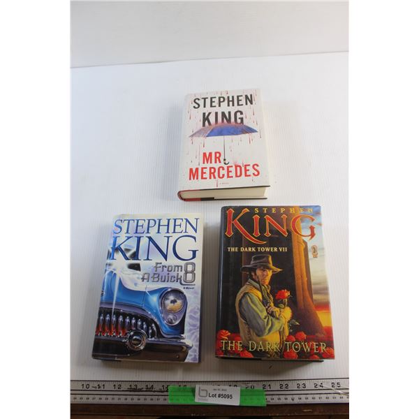 (3) Stephen King Books - Mr Mercedes, From a Buick 8 and The Dark Tower