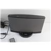 Image 4 : Bose Speaker and Charging Station with Remote - Tested