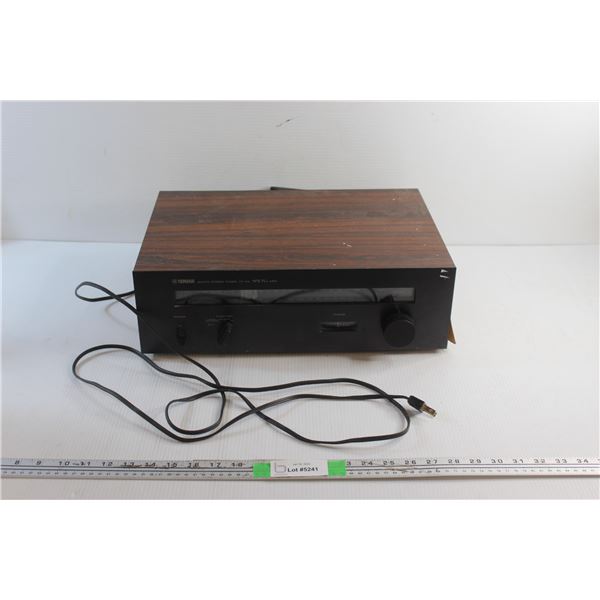 Vintage Yamaha AM/FM Stereo Tuner - Power On, As Is
