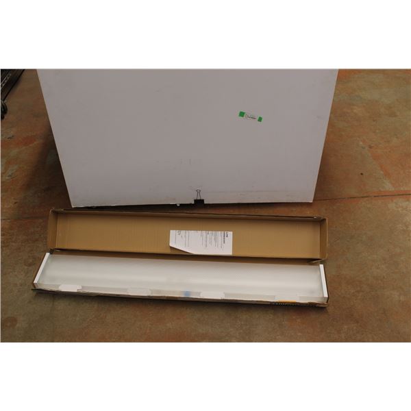 *Fluorescent Wrap Lite Lamp - As Is