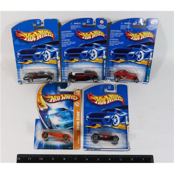 ZIPLOCK OF HOTWHEELS FROM EARLY 2000'S