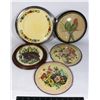 Image 1 : VINTAGE DECORATIVE PLATES AND WALL ART