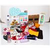 Image 1 : LARGE LOT OF BAKING/CAKE DECORATING ITEMS