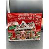 Image 1 : Create a Treat Pre-Built Gingerbread Mansion Cookie Kit (1.7kg)