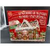Image 1 : Gingerbread cookie house 1700g. Peanuts free.