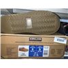 Image 2 : Kirkland Signature Unisex Shealing Slipper Ladies Size 9