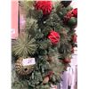 Image 3 : 28" Christmas Door Wreath