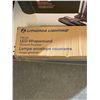 Image 3 : Lithonia Lighting FMLWL LED Wraparound General Purpose 4' 36W 4000K 120-277V