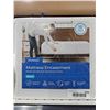 Image 2 : LINENSPA Zippered Encasement Waterproof, Dust Mite Proof, Bed Bug Proof & Waterproof Bed Bug Proof B