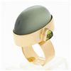 Image 9 : 22K Gold Large GIA Oval Cabochon Bezel Cat's Eye Moonstone Trillion Peridot Ring