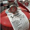 Image 2 : LOT OF 4 FIRE EXTINGUISHERS