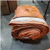 Image 2 : LARGE INSULATED TARP