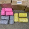 Image 2 : 54 NEW GROOVED DRY UNTIL WET MAGIC SPONGES 3 COLORS RETAIL $135