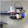 Image 2 : DYSON V8, WITH CHARGER AND MOUNT, ACCESSORIES, WORKING