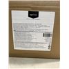 Image 2 : NEW KING SIZE PINCH CLEAT DUVET, BRIGHT WHITE, INCLUDES DUVET AND 2 SHAMS
