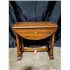 Image 1 : Small VTG Drop Leaf Table