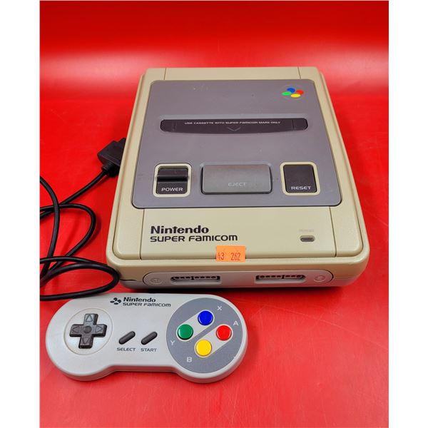 Nintendo Super Famicom Console & Controller