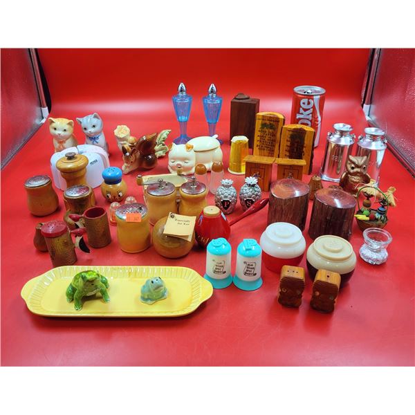 VTG Salt & Pepper Shaker Lot