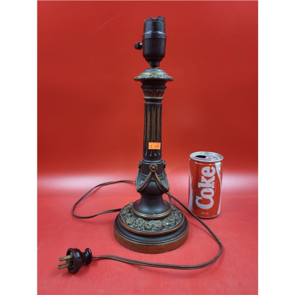 VTG Heavy Metal Lamp