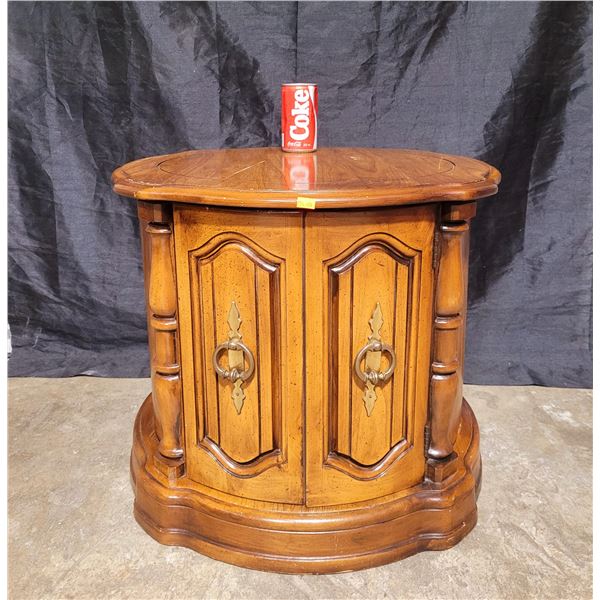 Unique VTG Wooden Side Table