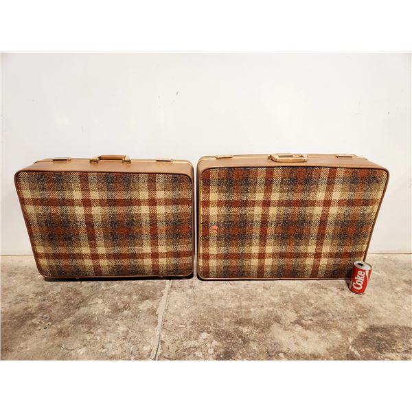 VTG Invicta Patterned Suitcases
