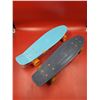 Image 1 : 2 TenToes Penny Boards