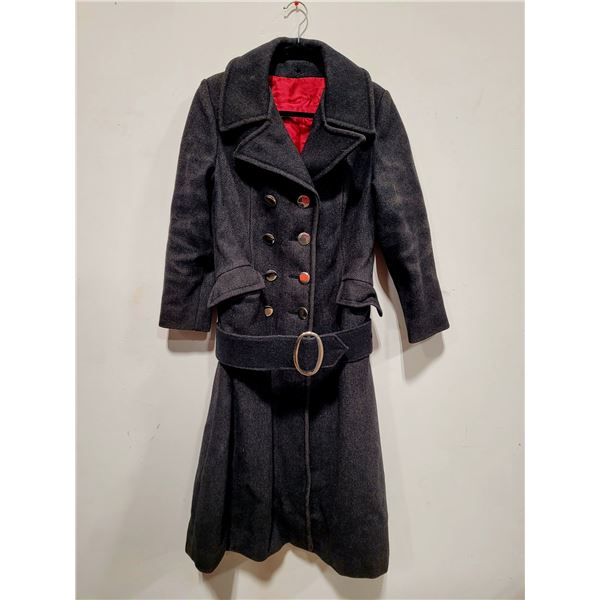 Long Belted Niccolini Trench Coat Made in Canada