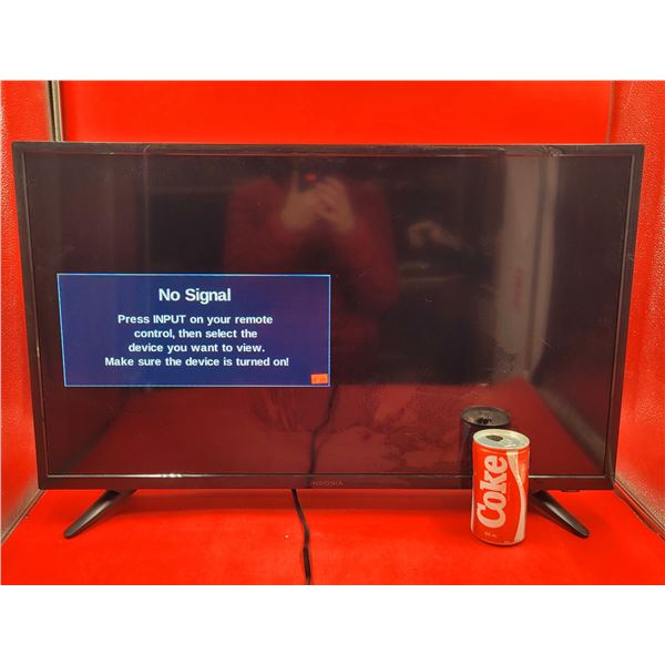 Insignia Flat Screen TV