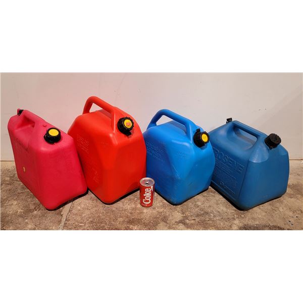 4 Jerry Gas Cans