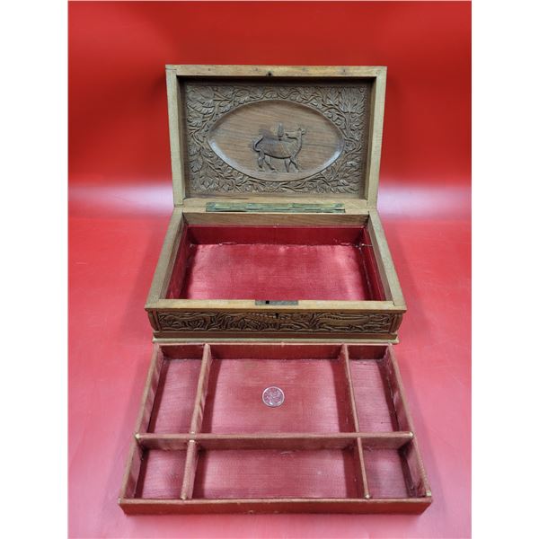 VTG Hand Carved Jewelry Box Made In India