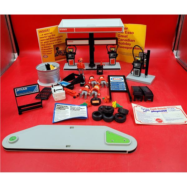 VTG Playmobil Esso Gas Station Set