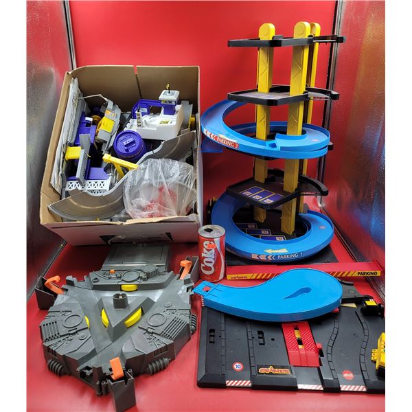 VTG Parking Garage Toys