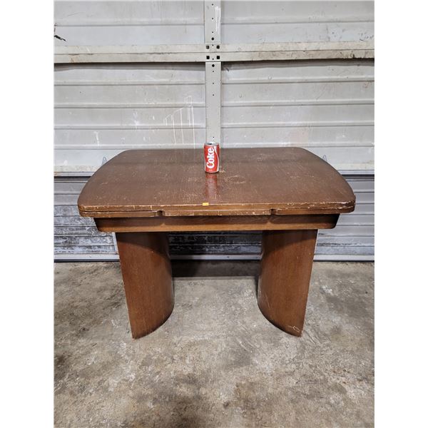 Antique Small Extendable Art Deco Dinning Table