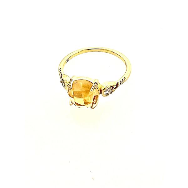 18Kt Yellow Gold Citrine and Diamond Ring