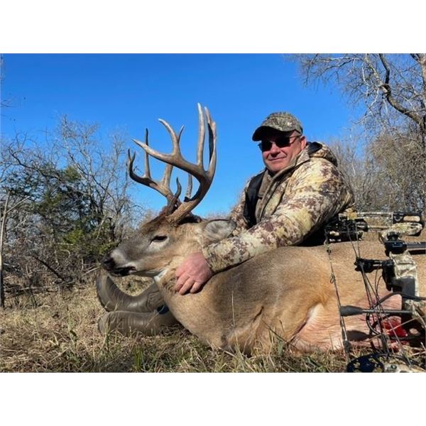 Kansas Whitetail Archery Hunt With Verdigris Valley