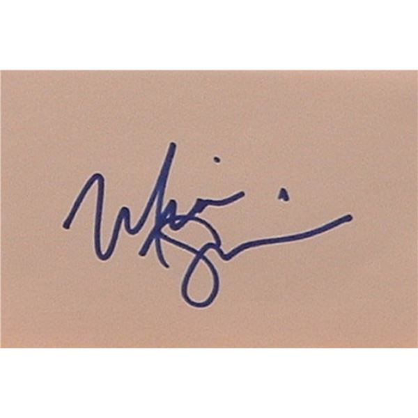 Mira Sorvino signature slip