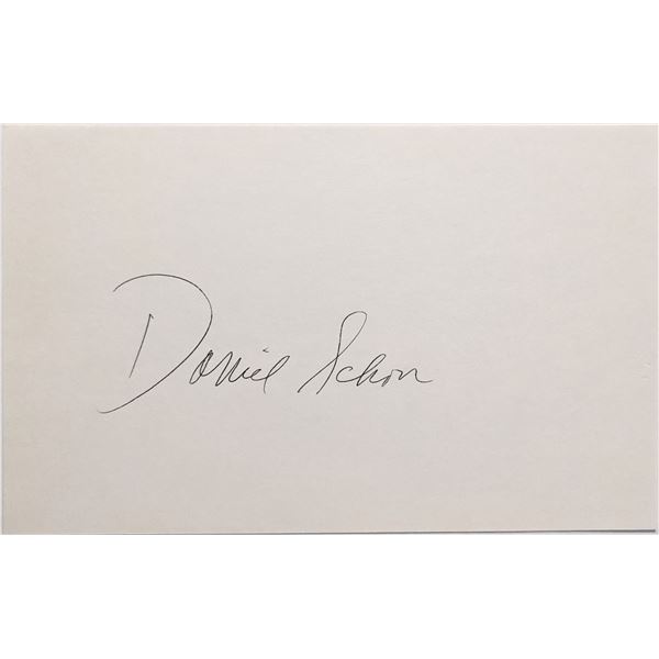 Journalist Daniel Schorr signature
