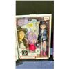 Image 4 : 5 ASSORTED PROJECT MC2 DOLLS