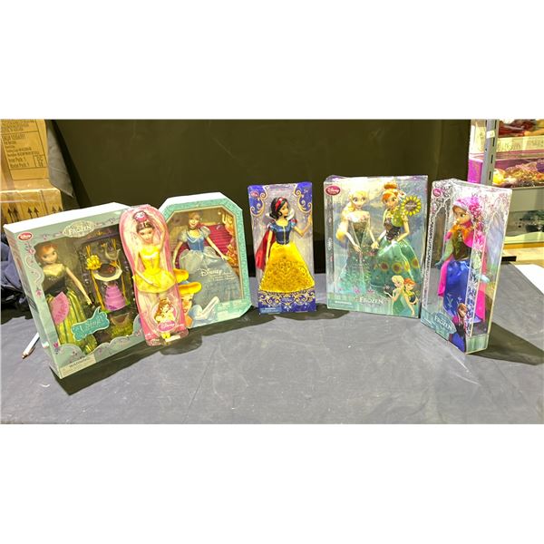 6 ASSORTED DISNEY PRINCESS DOLLS INCLUDING; BELLE, SNOW WHITE, CINDERELLA & MORE