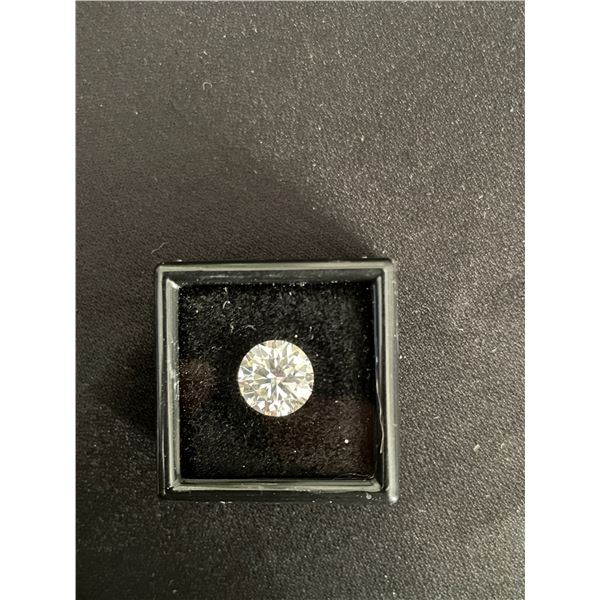 3.0CT MOISSANITE, ROUND BRILLIANT BUT - D - VVS1